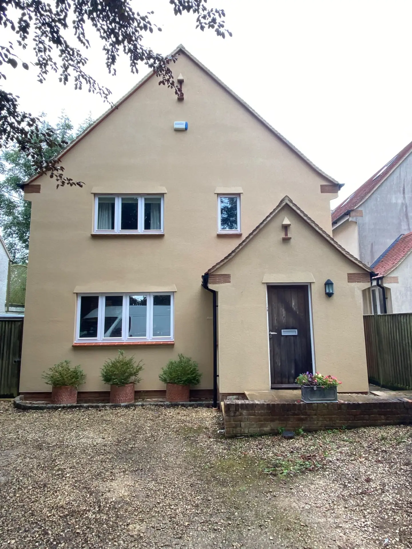 Render cleaning by Geyserclean in Milton Keynes, completed work